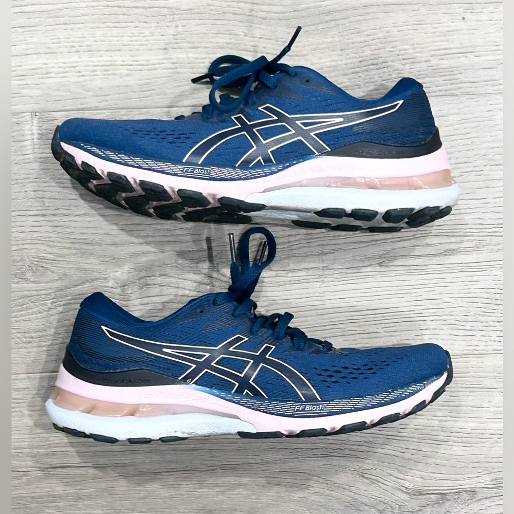 ❥𝙖𝙨𝙞𝙘𝙨: Women's Gel-Kayano 28 - Mako Blue Barely Rose - Picture 15 of 16